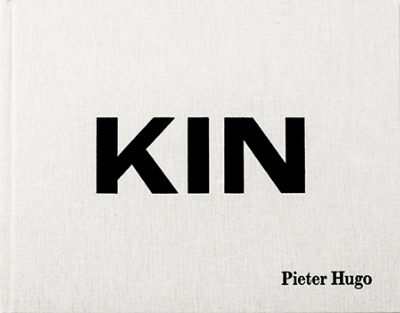 [HUGO] KIN - Photographies de Pieter Hugo. Catalogue d'exposition (Johannesburg et Paris, 2013 et 2015)